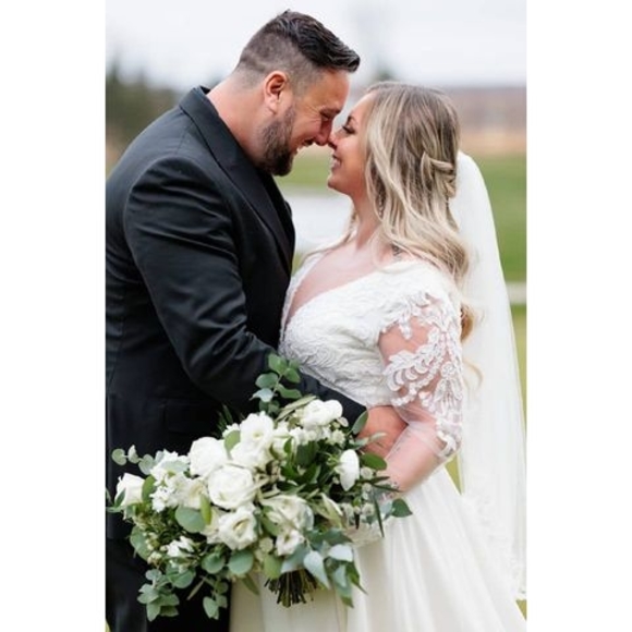 Meet your Posher, Amber - Picture 1 of 1